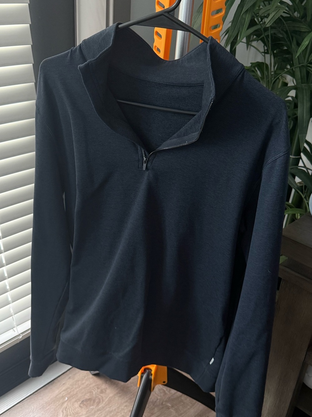 Vuori - Quarter-Zip Pullover - Deep Navy
